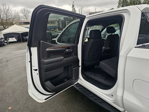 Used 2022 Chevrolet Silverado 1500 LT Trail Boss w/ Protection Package image 21