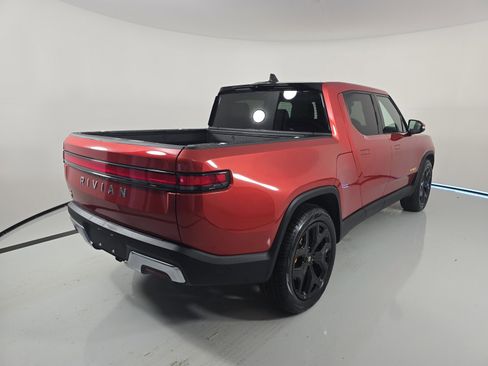 Used 2023 Rivian R1T Adventure image 5