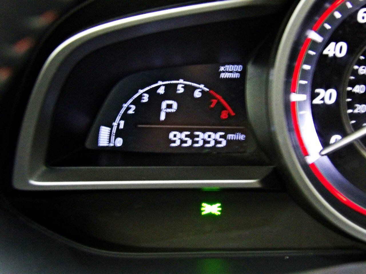 Used 2015 MAZDA MAZDA3 i Grand Touring FWD image 14
