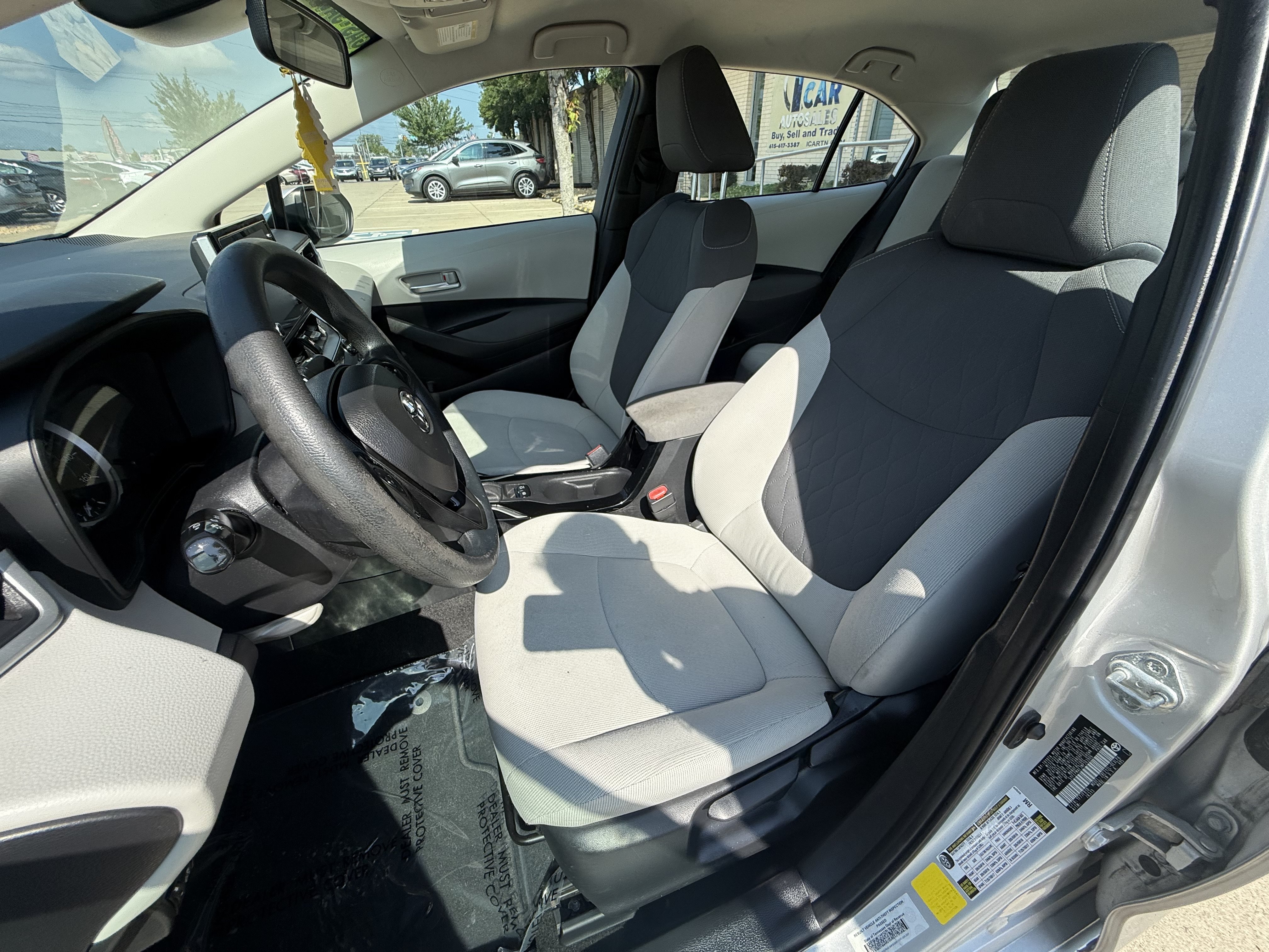 Used 2021 Toyota Corolla LE FWD image 9