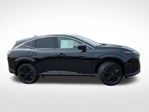 New 2025 Nissan Murano SV image 2