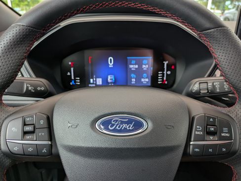 Used 2023 Ford Escape ST-Line w/ Tech Pack #1 FWD image 28