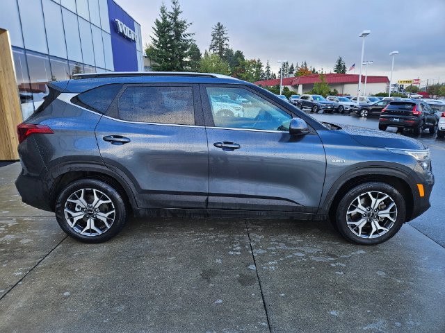 Used 2022 Kia Seltos EX AWD/4WD image 4