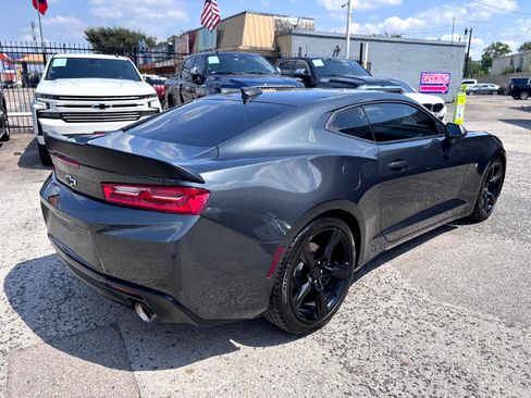 Used 2018 Chevrolet Camaro LT image 7