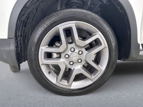 Used 2023 Honda Passport EX-L image 11