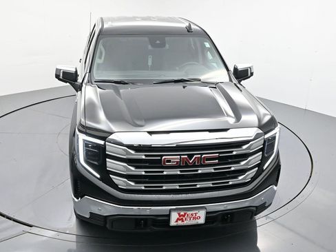 New 2026 GMC Sierra 1500 SLE w/ Preferred Package image 4