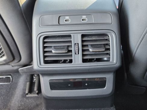 Certified 2025 Audi Q5 Premium Plus w/ Premium Plus image 36