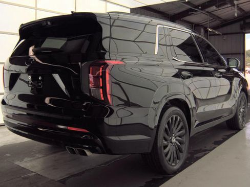Used 2025 Hyundai Palisade Calligraphy AWD/4WD image 3