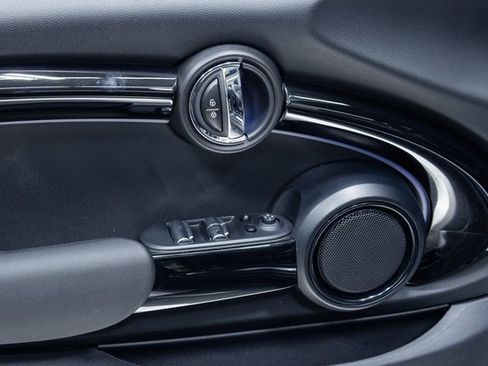 Used 2024 MINI Cooper S image 11