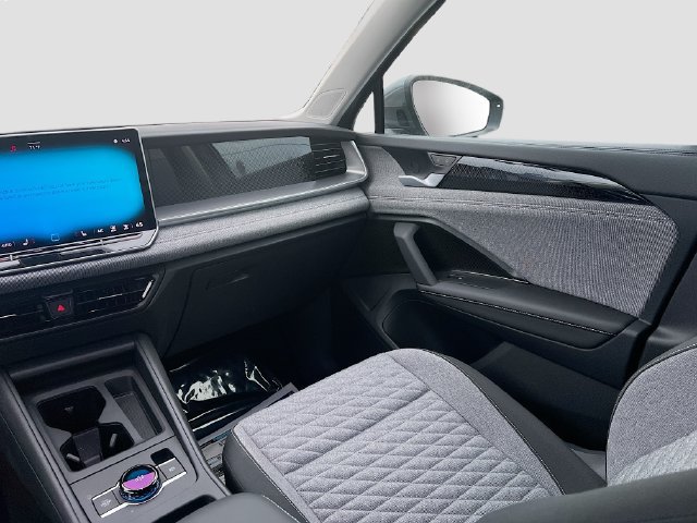 New 2025 Volkswagen Tiguan S AWD/4WD image 21