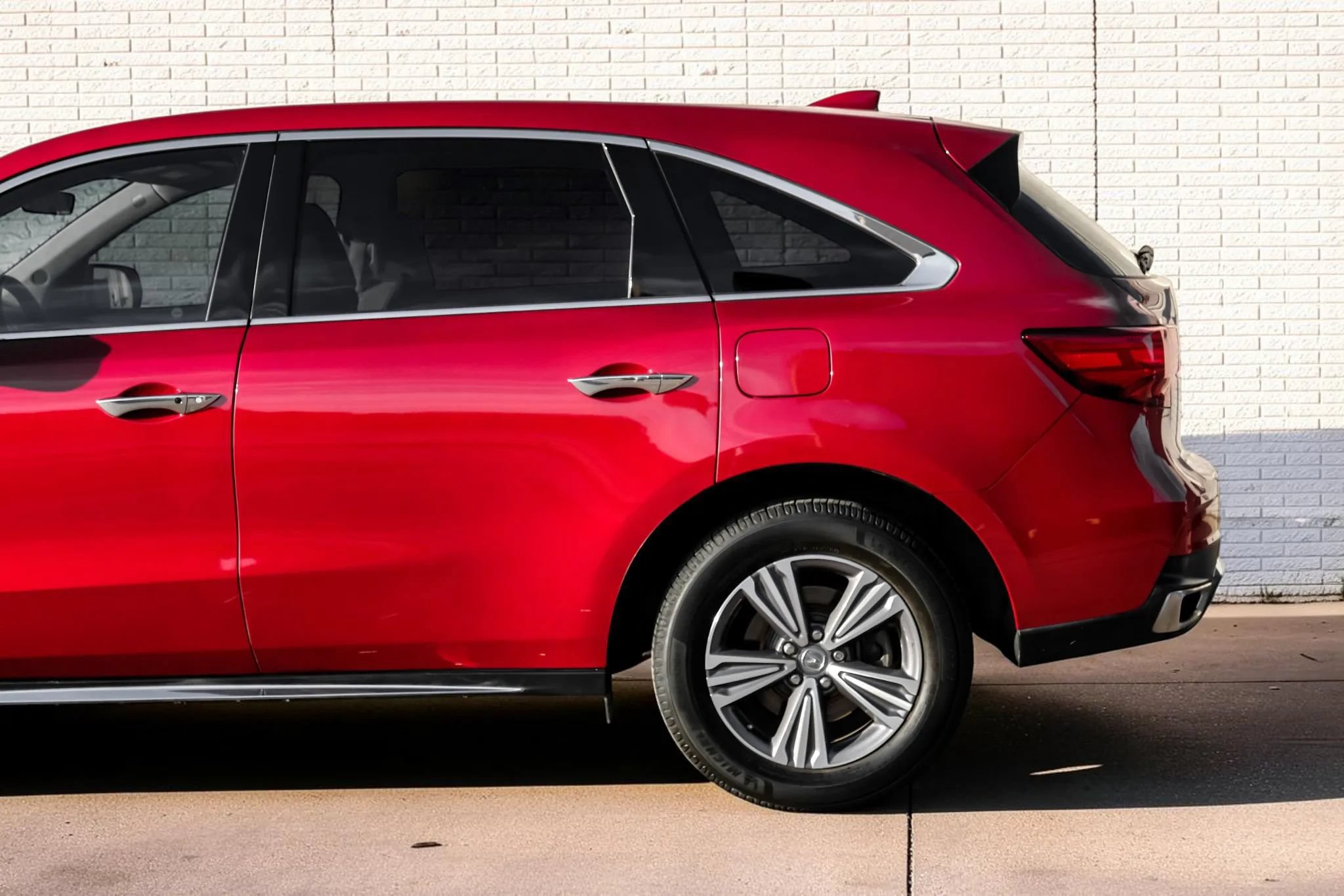 Used 2019 Acura MDX SH-AWD image 14