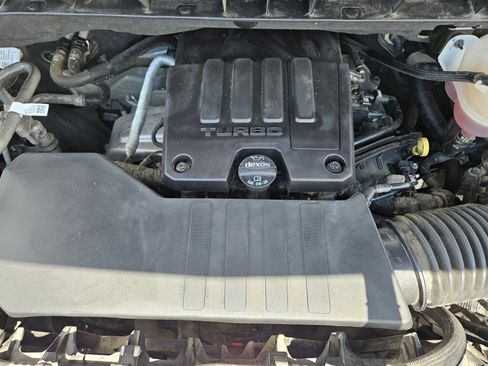 Used 2023 Chevrolet Silverado 1500 LT Trail Boss w/ Protection Package AWD/4WD image 33
