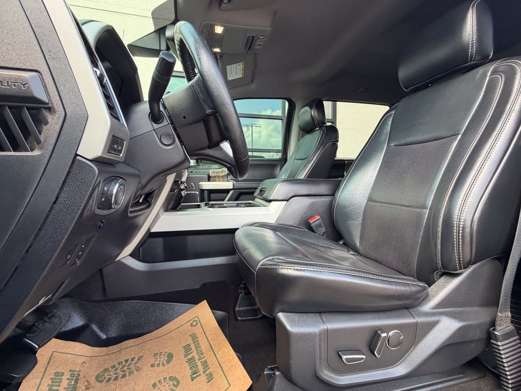 Used 2019 Ford F250 Lariat w/ Lariat Ultimate Package AWD/4WD image 10
