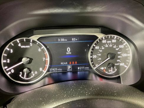 Used 2024 Nissan Altima 2.5 SV FWD image 20