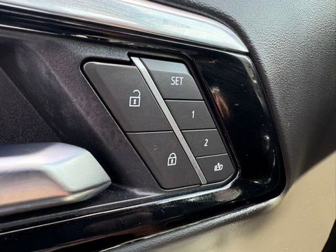 Used 2025 Chevrolet Tahoe Z71 AWD/4WD image 27