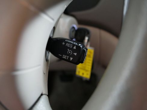 Used 2006 Toyota Sienna LE FWD image 28
