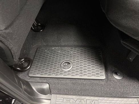 New 2026 RAM 2500 Big Horn AWD/4WD image 40