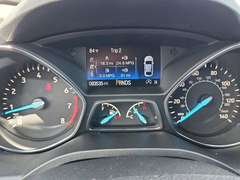 Used 2017 Ford Escape SE image 31