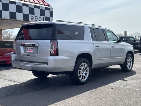 Used 2016 GMC Yukon XL Denali w/ Open Road Package AWD/4WD image 7