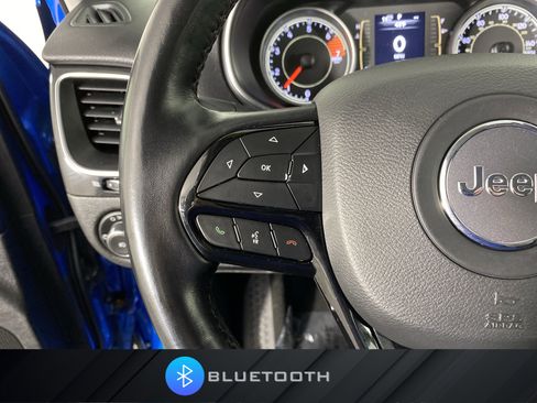 Used 2021 Jeep Cherokee Latitude Plus image 23