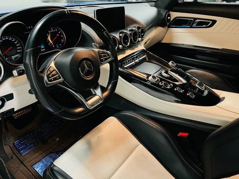 Used 2017 Mercedes-Benz AMG GT S image 18