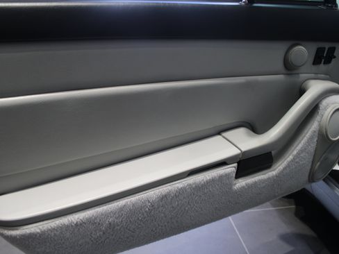 Used 1996 Porsche 911 Cabriolet image 26