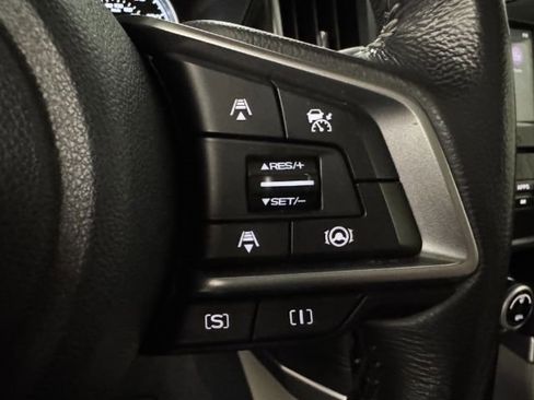 Used 2021 Subaru Forester Premium image 7