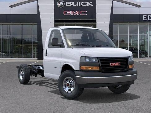 New 2025 GMC Savana 3500 w/ Power Convenience Package image 7