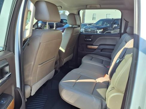 Used 2018 Chevrolet Silverado 1500 LTZ w/ Sport Package AWD/4WD image 19