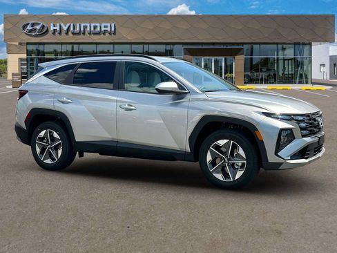 Used 2025 Hyundai Tucson SEL FWD image 41