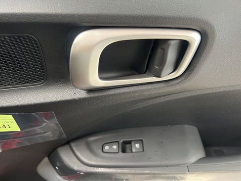 New 2026 Hyundai Venue SE FWD image 14