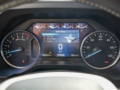 Used 2023 Ford Expedition XLT image 21