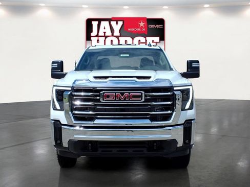 New 2026 GMC Sierra 3500 SLE w/ SLE Value Package AWD/4WD image 2