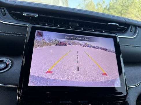 New 2025 Jeep Grand Cherokee L Overland w/ Trailer Tow Package image 18