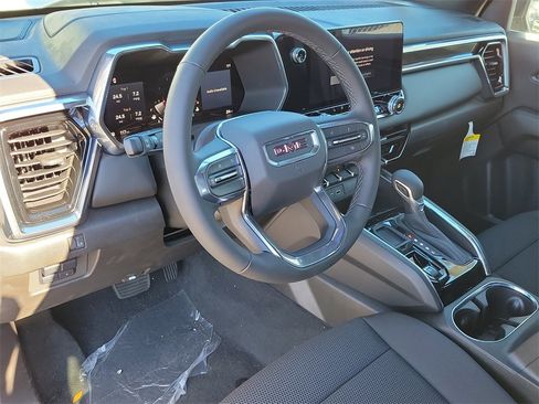 New 2025 GMC Canyon Elevation w/ Convenience Package image 17