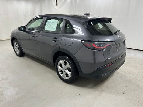 Certified 2023 Honda HR-V LX image 5