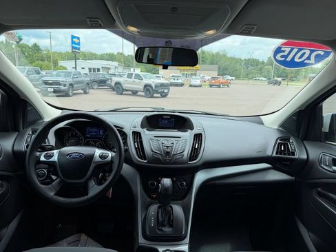 Used 2015 Ford Escape SE FWD image 4