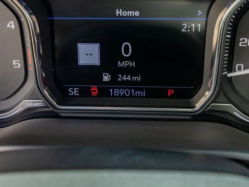 Used 2023 GMC Sierra 3500 Denali w/ Denali Ultimate Package AWD/4WD image 20