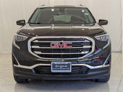 Used 2021 GMC Terrain SLT image 3