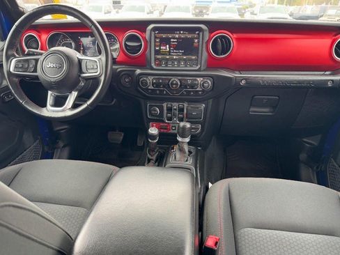 Used 2019 Jeep Wrangler Unlimited Rubicon AWD/4WD image 13