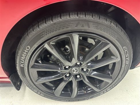 Used 2019 MAZDA MAZDA3 AWD Hatchback w/ Premium Pkg image 16