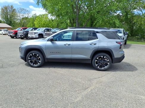 Used 2025 Chevrolet Equinox RS w/ Safety and Technology Package AWD/4WD image 7
