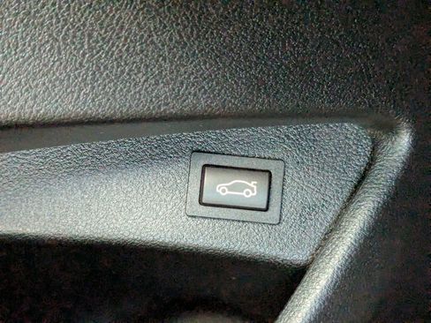 Used 2023 BMW M2 Base w/ Lighting Package image 34