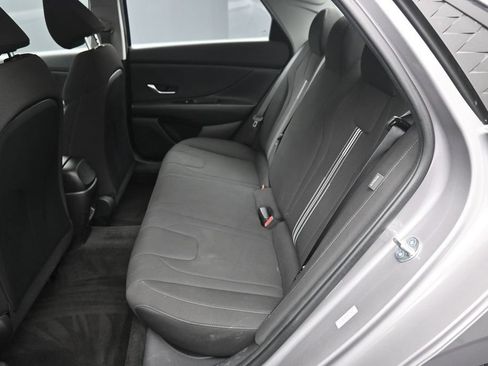 Certified 2024 Hyundai Elantra SEL FWD image 20