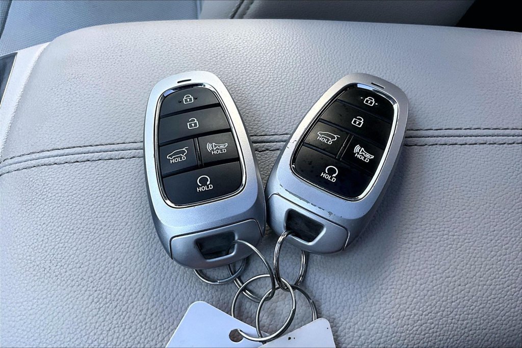 Used 2022 Hyundai Tucson SEL w/ Convenience + Premium Package FWD image 35