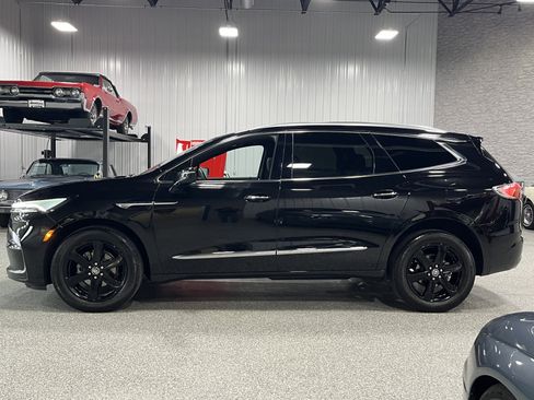 Certified 2023 Buick Enclave Essence w/ Experience Buick Package AWD/4WD image 2