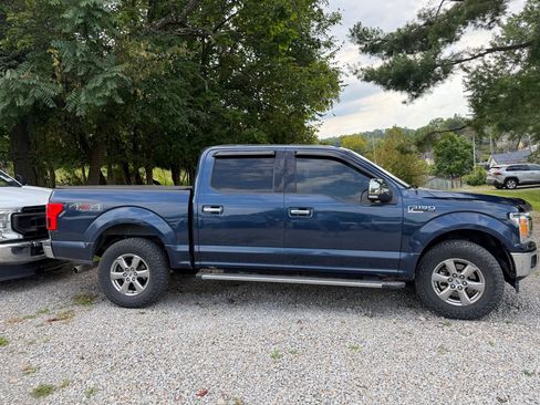 Used 2018 Ford F150 XLT w/ Equipment Group 302A Luxury AWD/4WD image 2