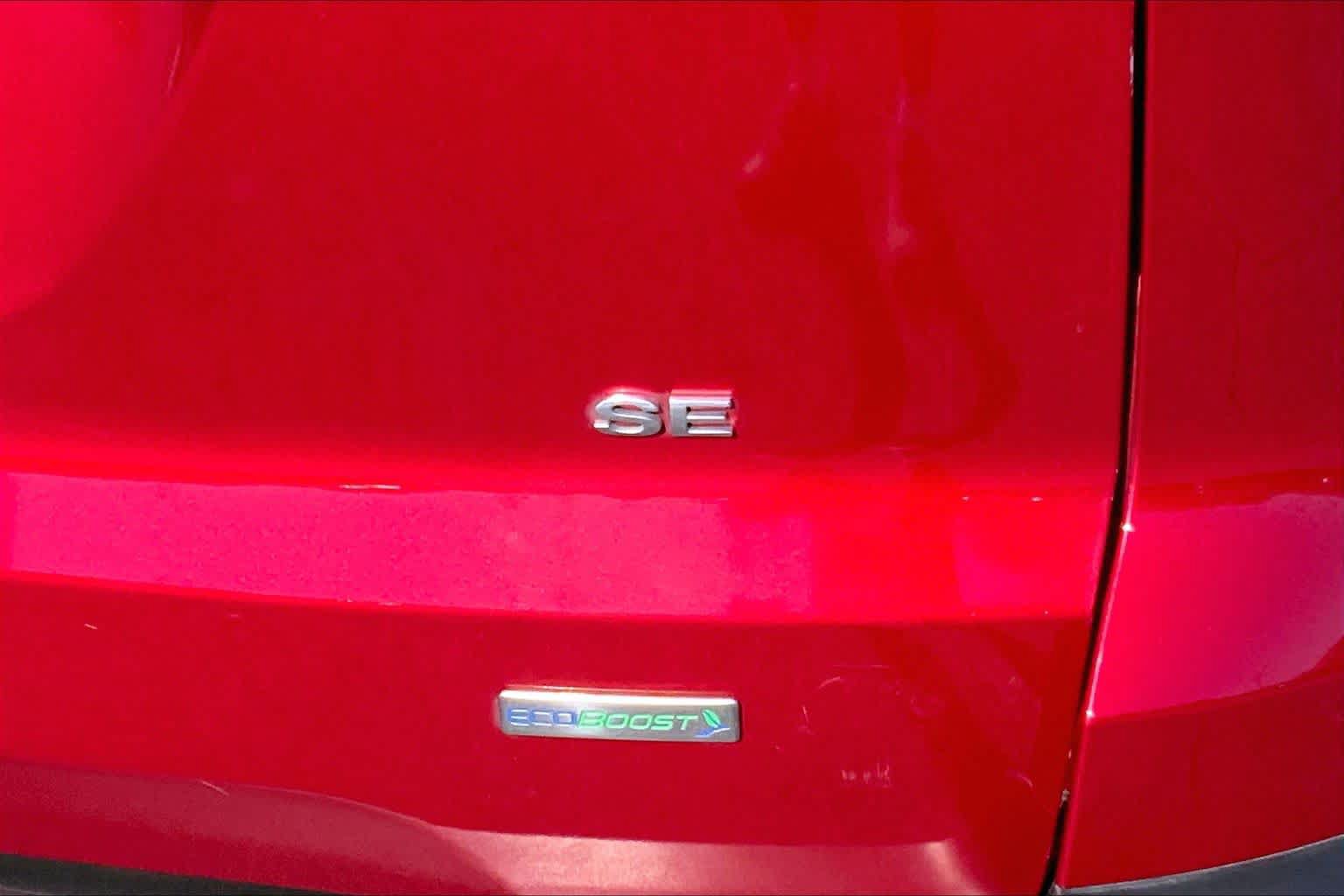Used 2018 Ford EcoSport SE w/ SE Convenience Package FWD image 27
