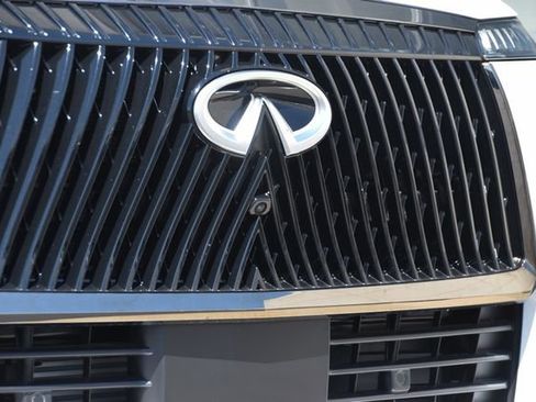 New 2026 INFINITI QX80 Autograph w/ Premium Cargo Package AWD/4WD image 14