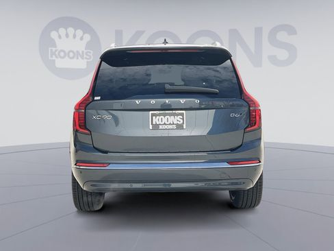 New 2026 Volvo XC90 B6 Plus w/ Protection Package Premier AWD/4WD image 5